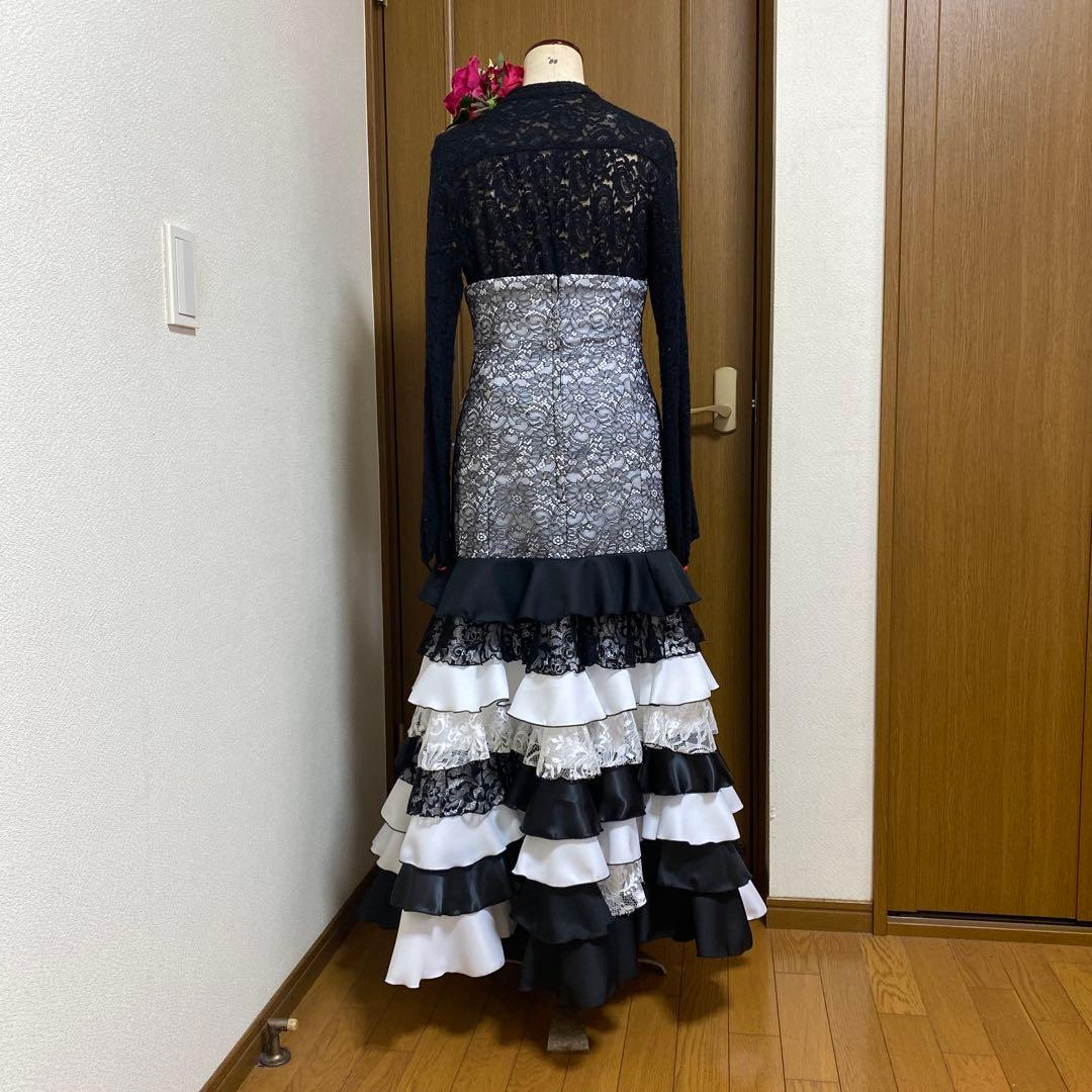 パピプペ様♪専用　オーダー　白と黒のファルダ