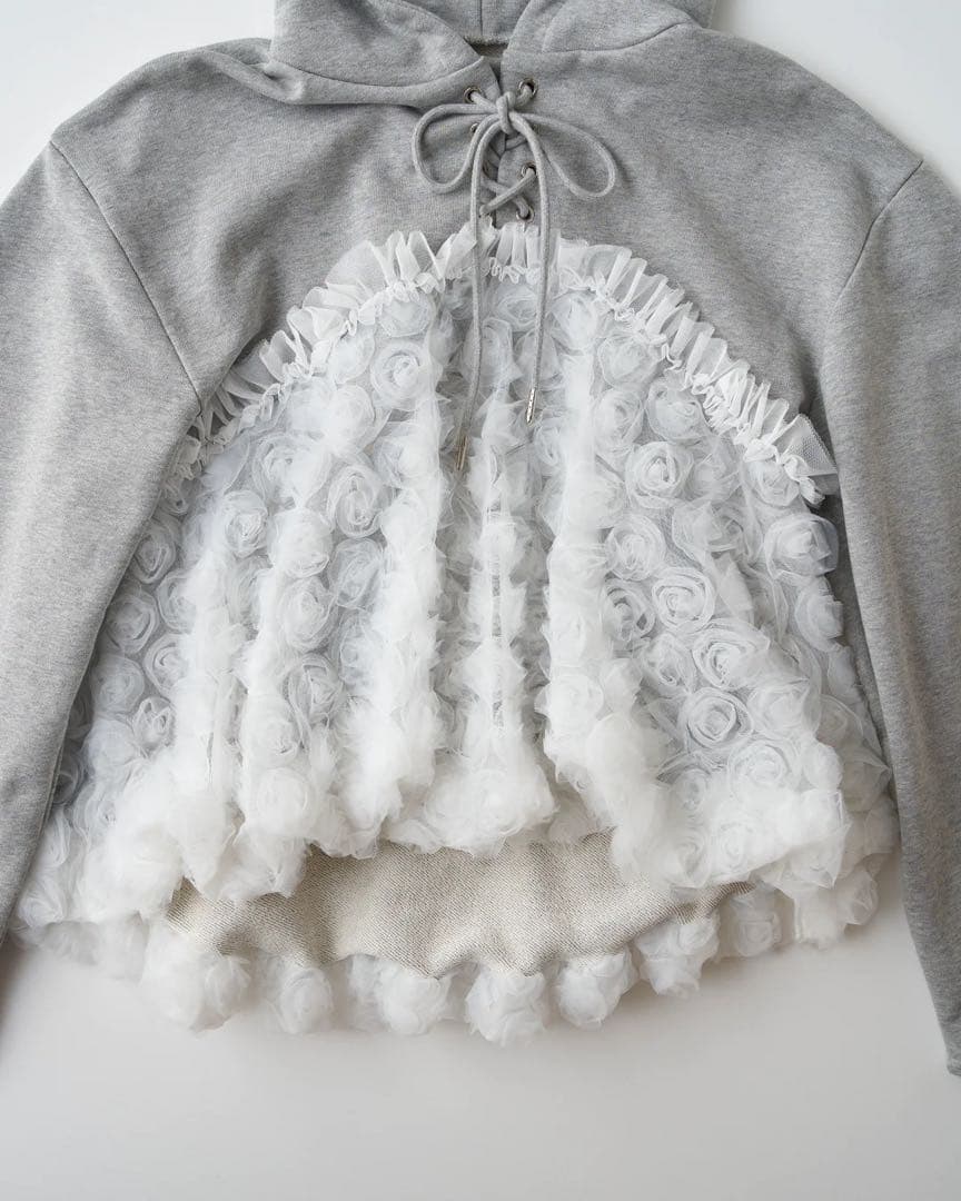 モモカ　POPPY TULLE DOCKING HOODIE（gray）