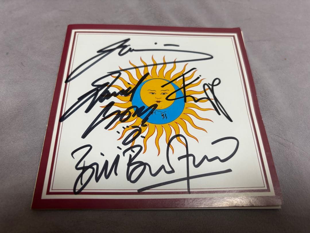 レア　キングクリムゾン　直筆サインCD king crimson 太陽と戦慄