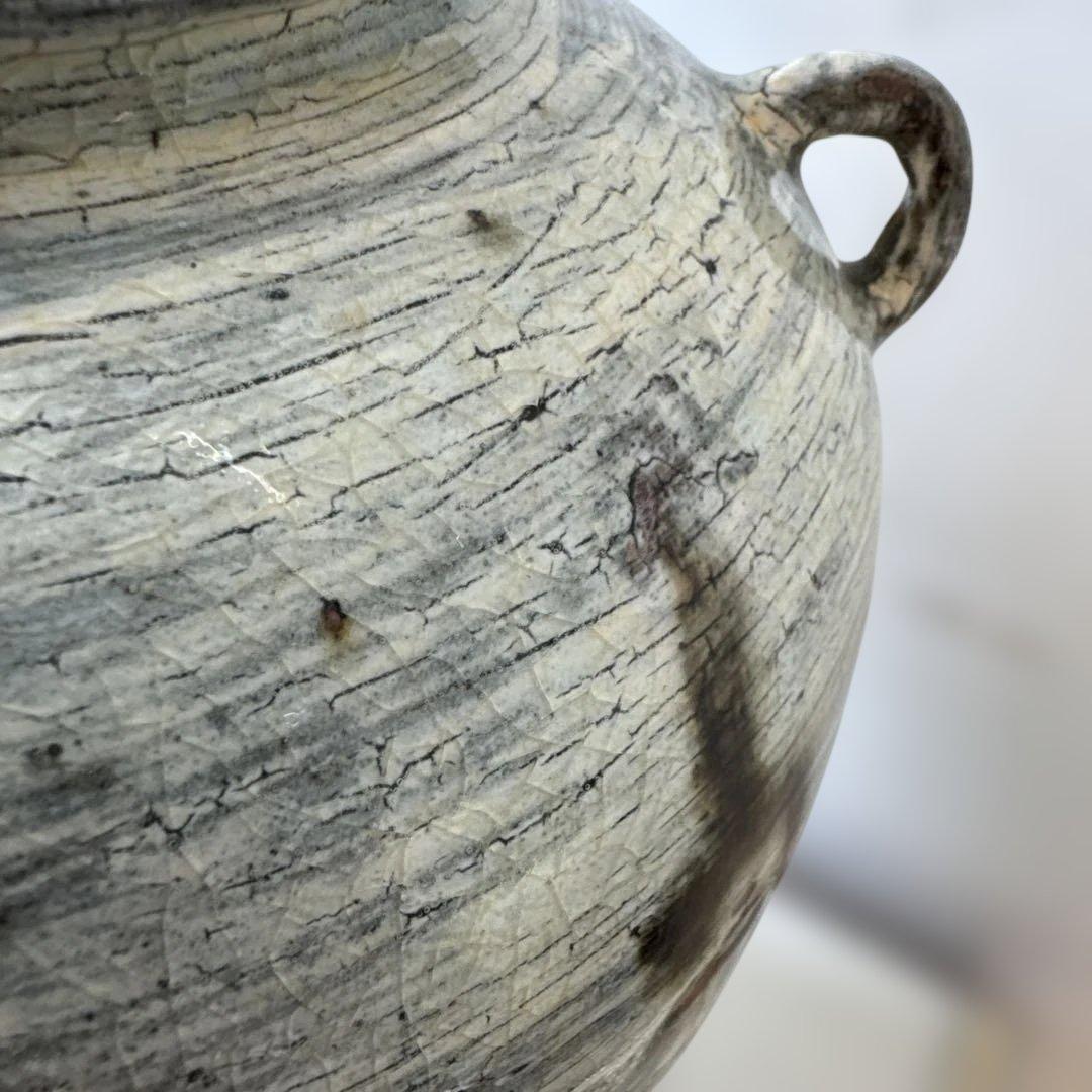 H*e様 韓国　古美術　灰色と黒の模様の陶芸の壺