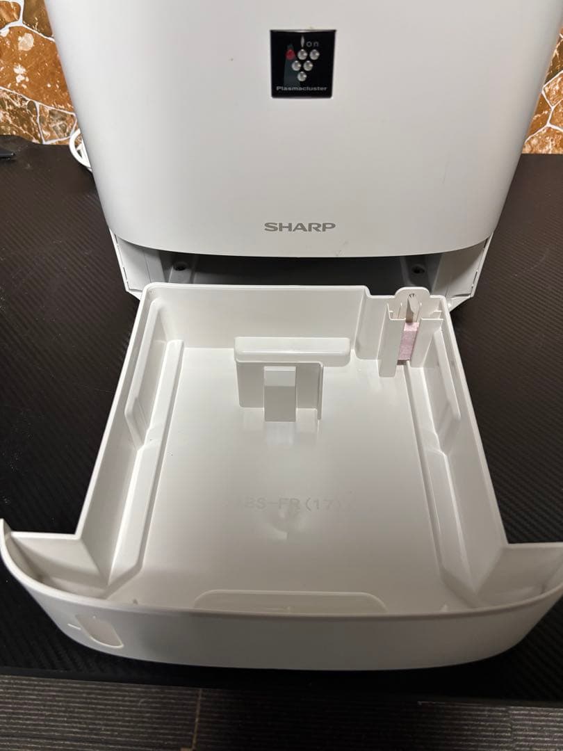 SHARP 除湿乾燥機 CV-P60-W 2022年製