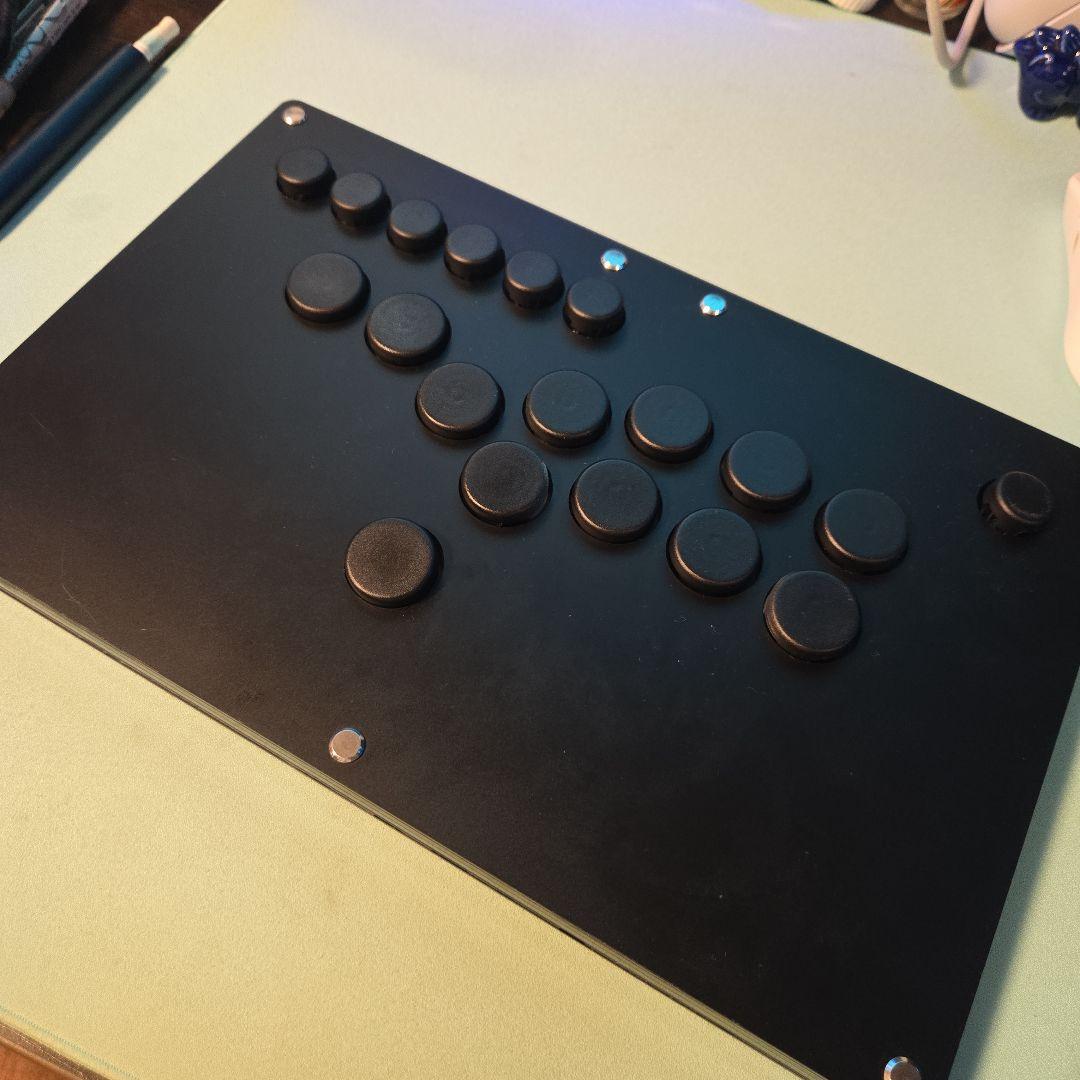 FightBox B1-PC-B-B超薄型 レバーレス アケコン ボタン改造済み