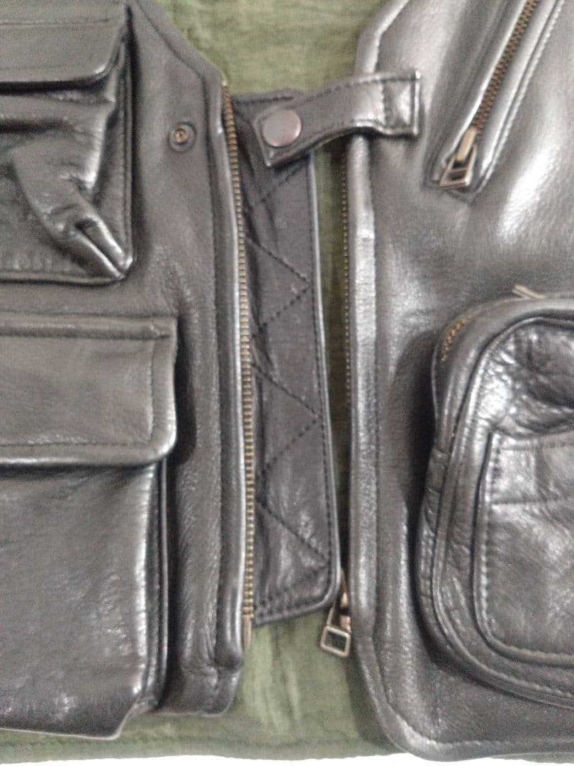 【送料込】Fサイズ 革ベスト 名品 牛革でも羊革の様に柔らか ハロルズギア