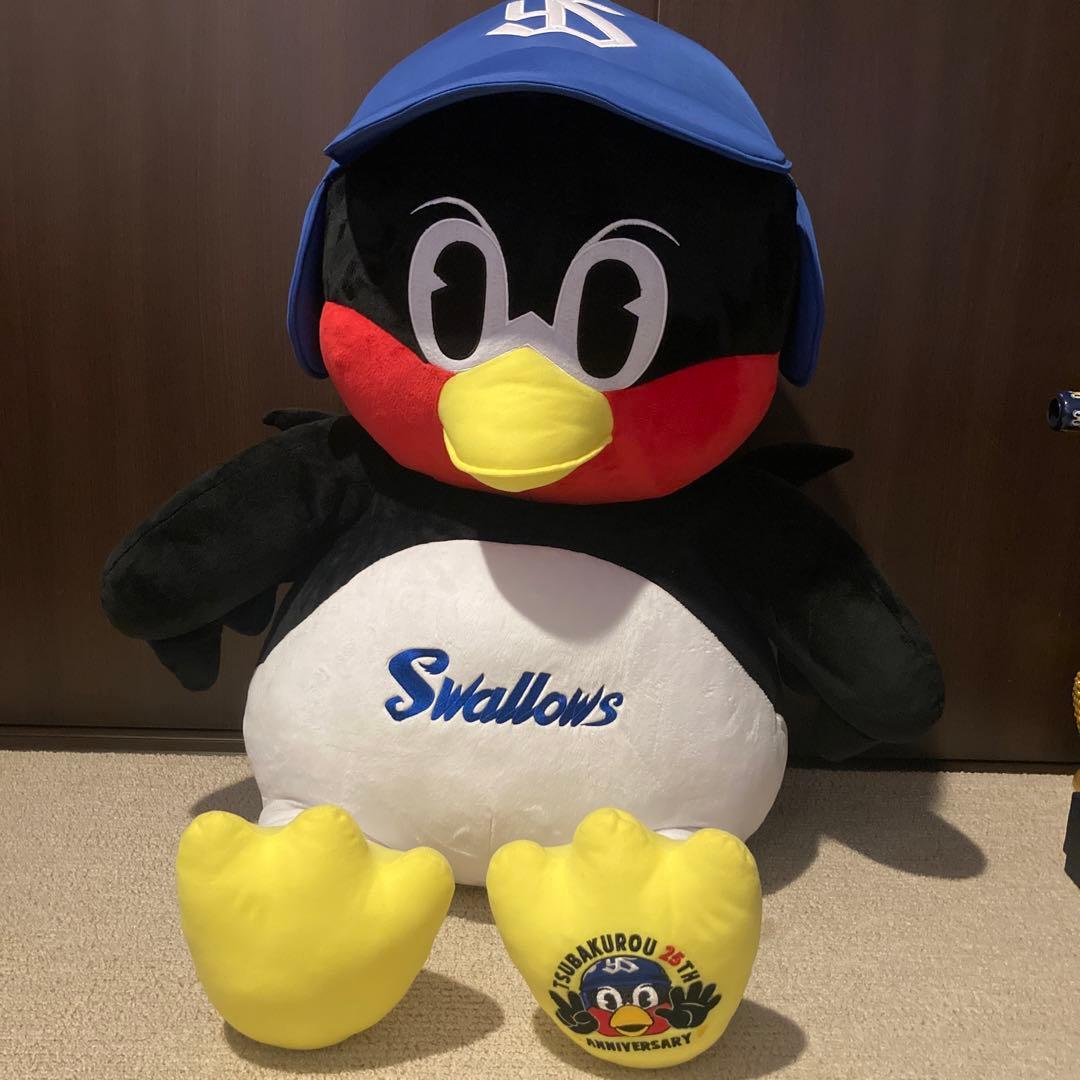 ♡*♡様 【希少】つば九郎　超特大　ぬいぐるみ　25周年