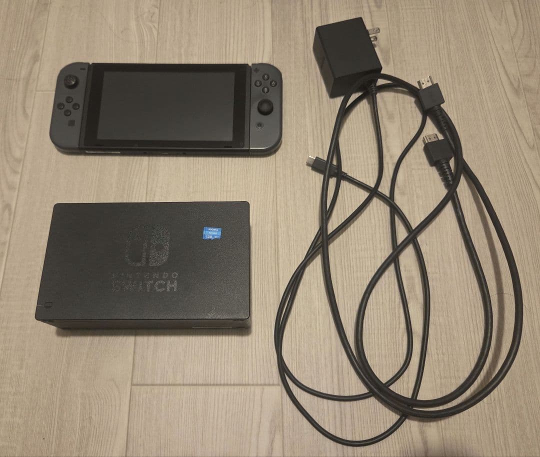 ニ*ー様 (バッテリー強化版)Nintendo Switch 本体 グレー 箱無