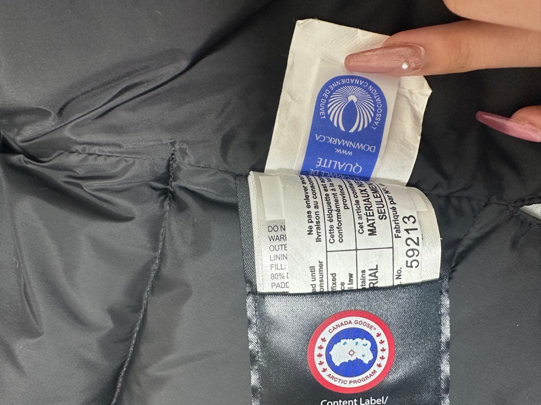   ブラック ベスト【美品】