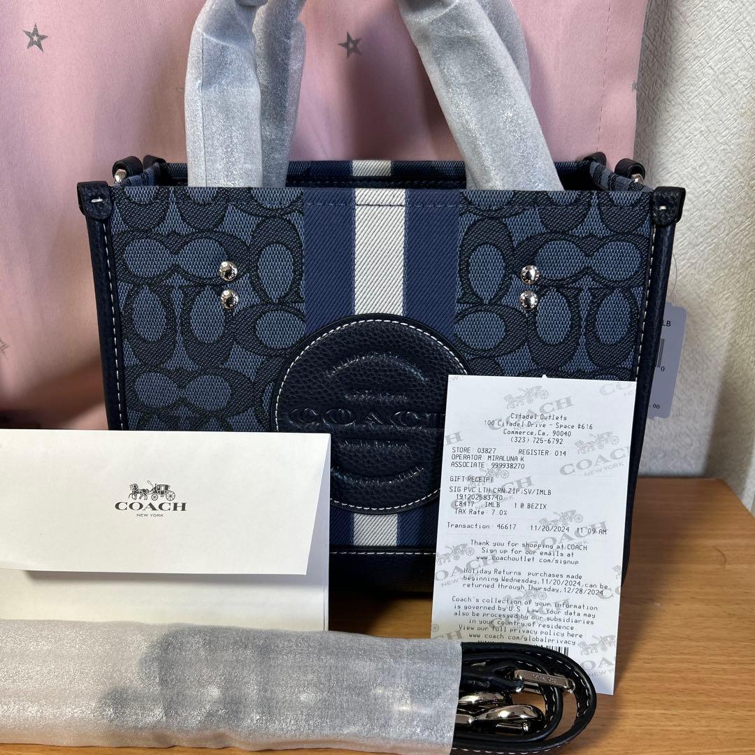 新品未使用品コーチトートバッグ