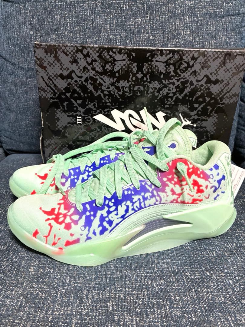 シューズ(男性用) JORDAN ZION 3