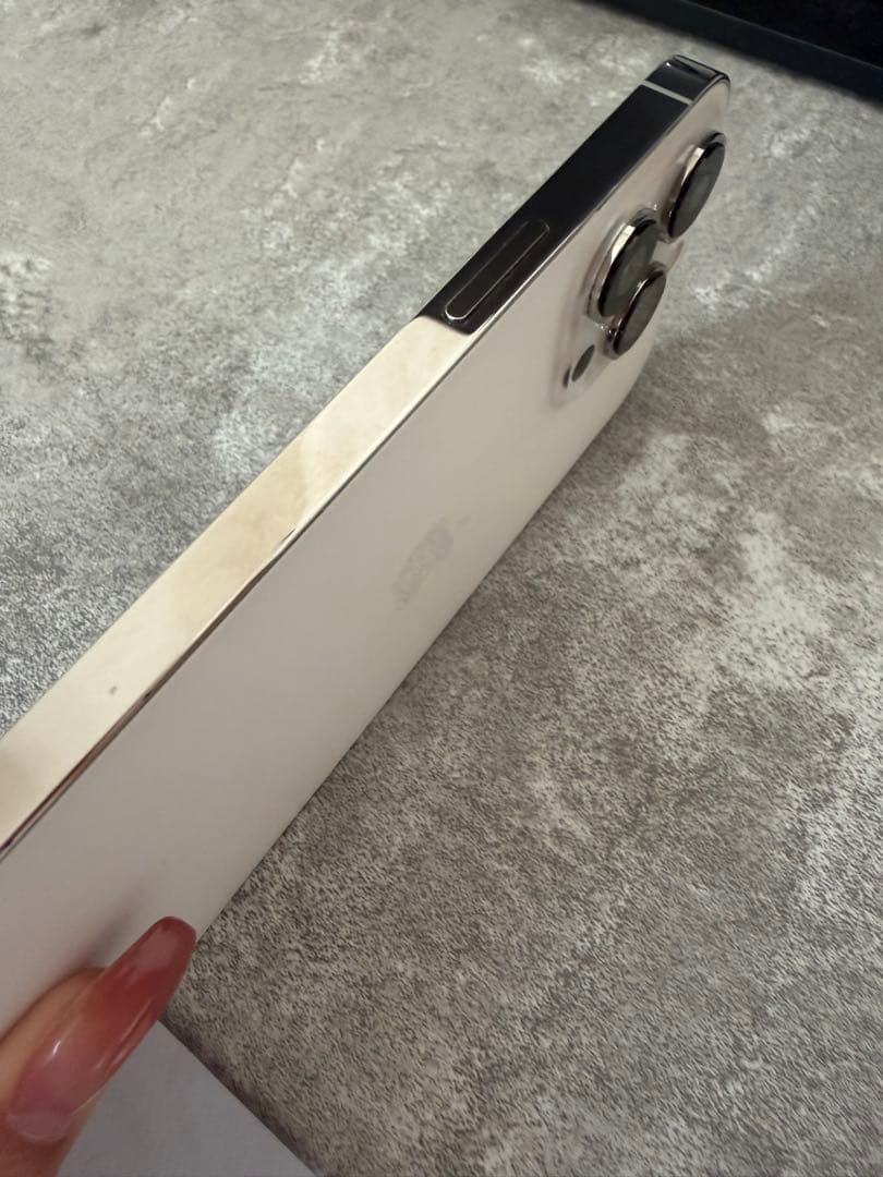 【土日限定値下げ】iPhone13Pro 256gb バッテリー100%