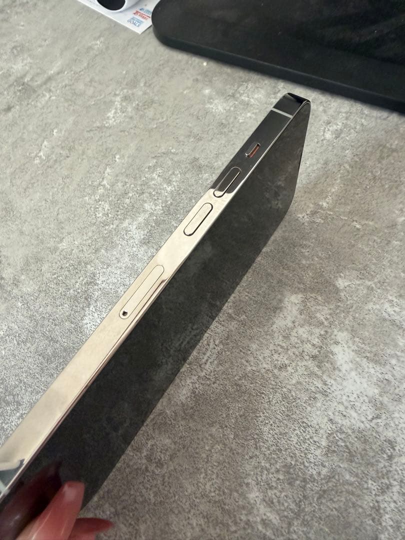 【土日限定値下げ】iPhone13Pro 256gb バッテリー100%