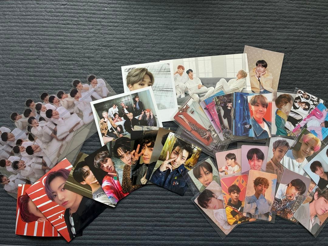 BTS アルバムグッズセット　トレカ付き　ホソク・テヒョン