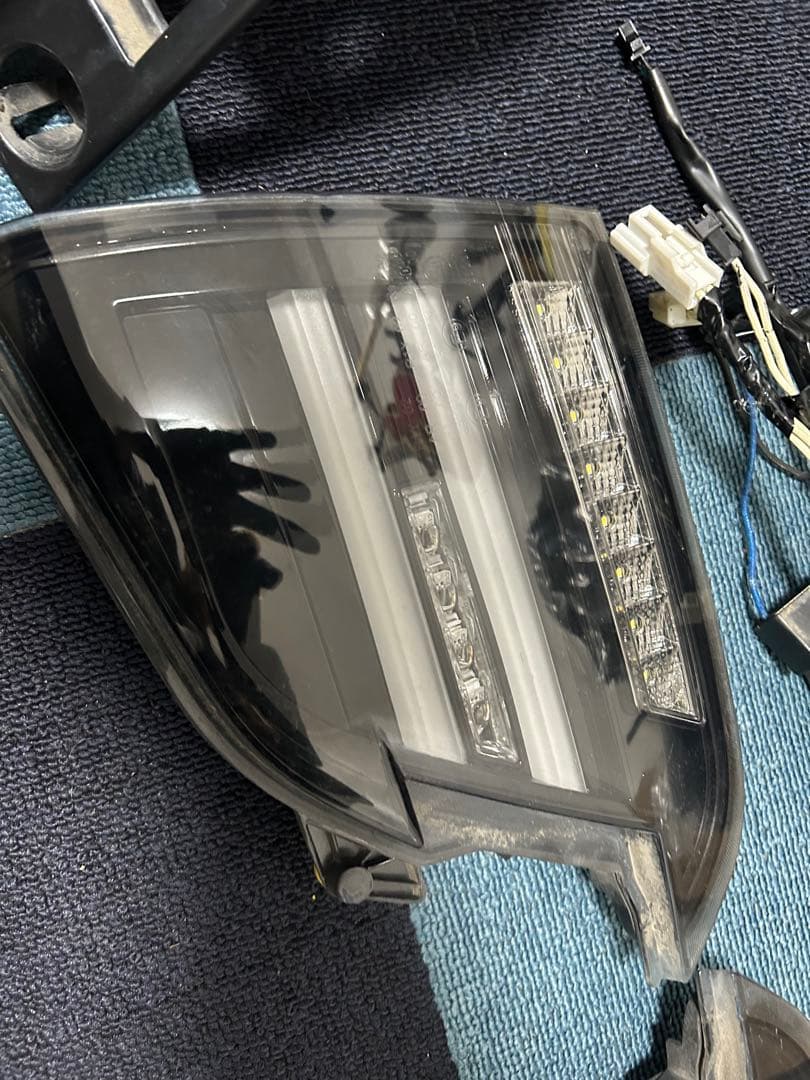 コラゾン シーケンシャル LEDスモークテールランプ スバルレヴォーグ用VM型