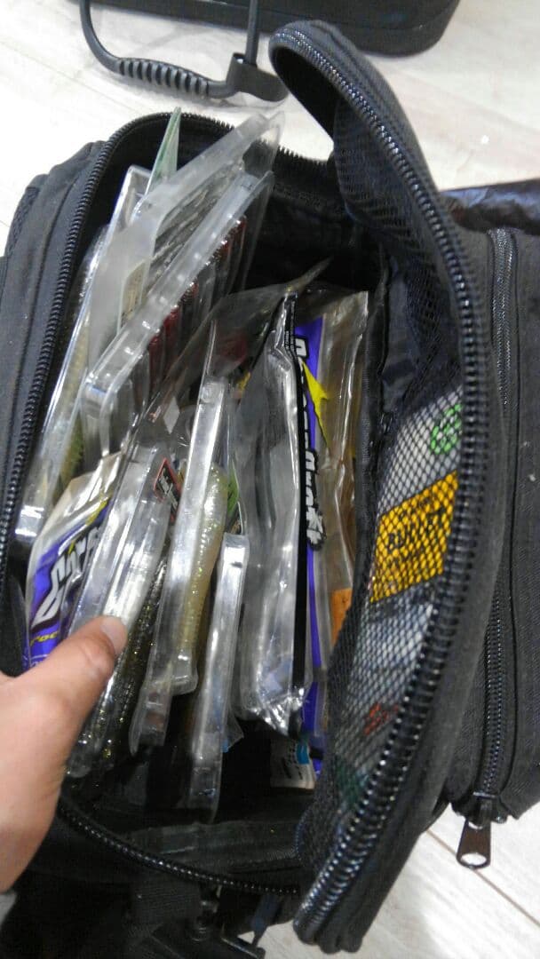 ルアー　大量　ワーム大量　針などセット