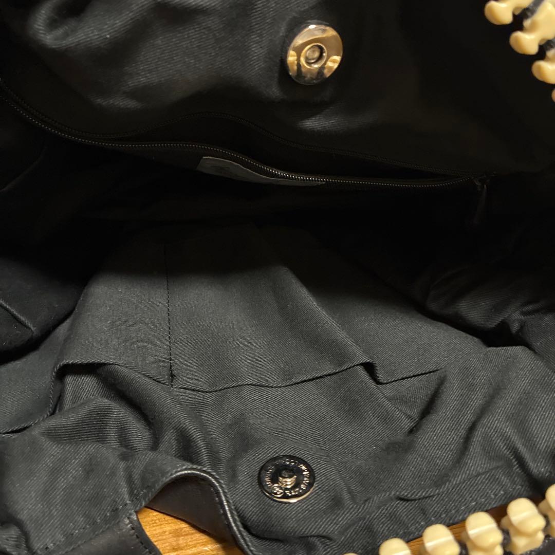 kawa-kawa カワカワ 肩掛け可　ビッグジップ　レザー トートバッグ