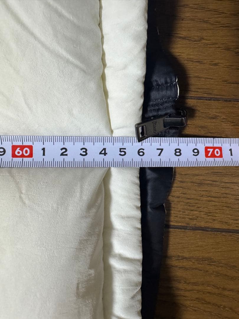 Herno リバーシブルダウンベスト ホワイト/ブラック