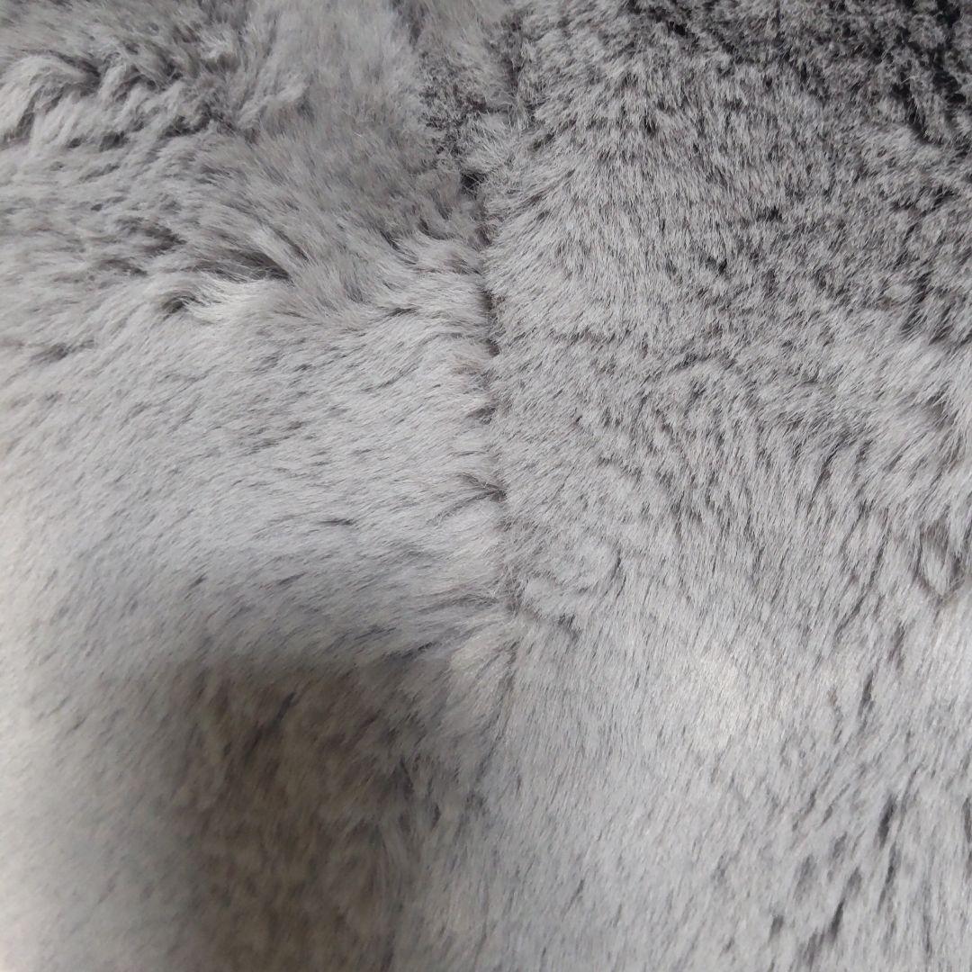 sagafox毛皮コート、エイミーイストワールティペット付きセット売りグレー