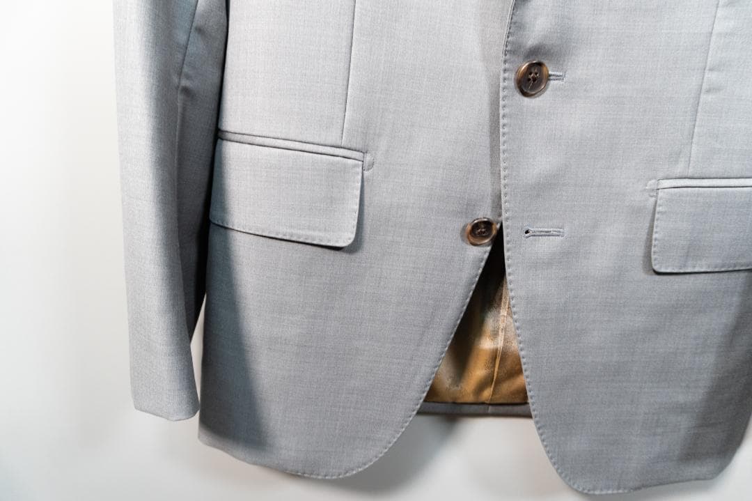 スーツ ゼニア TRAVELLER ライトグレー Mサイズ相当 美品