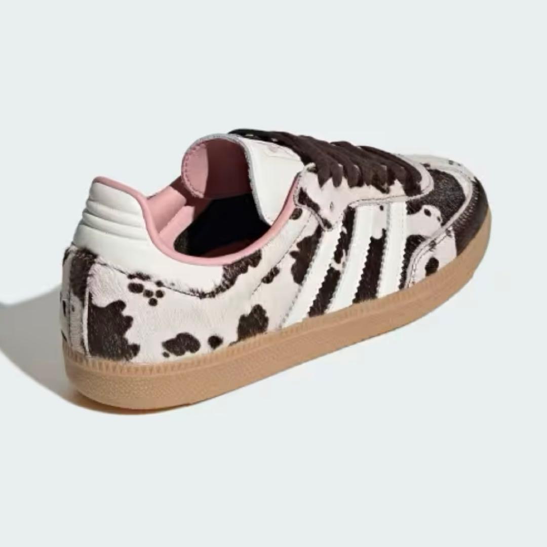 adidas Samba OG 牛柄 スニーカー