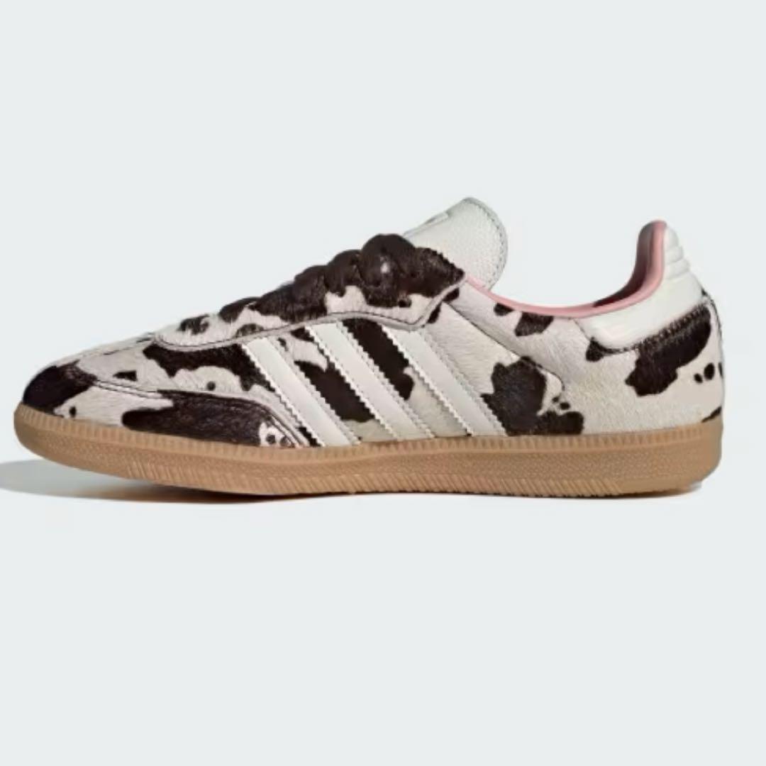 adidas Samba OG 牛柄 スニーカー
