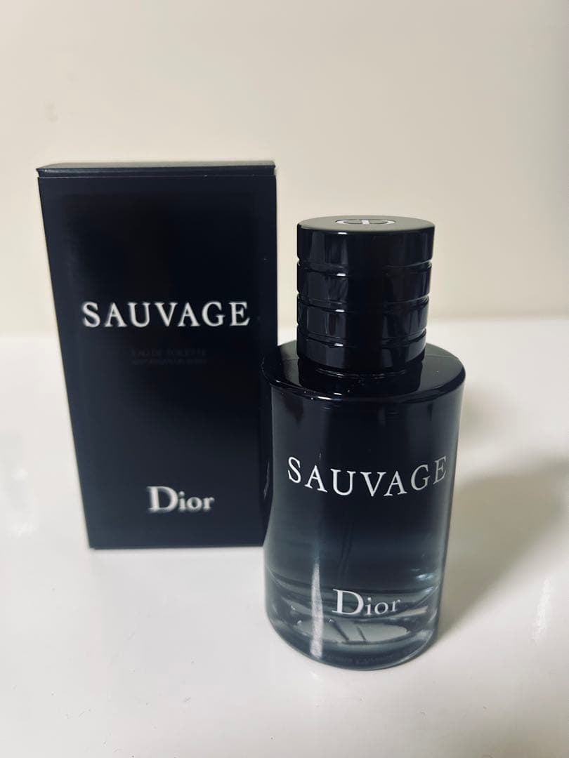 最終特価 確実正規品　DIOR ソヴァージュ オードゥ トワレ60mL 美品