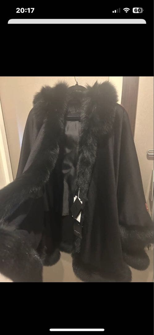 ポテトカシミヤフォックスファートリム大判マント　ポンチョ着丈83センチ