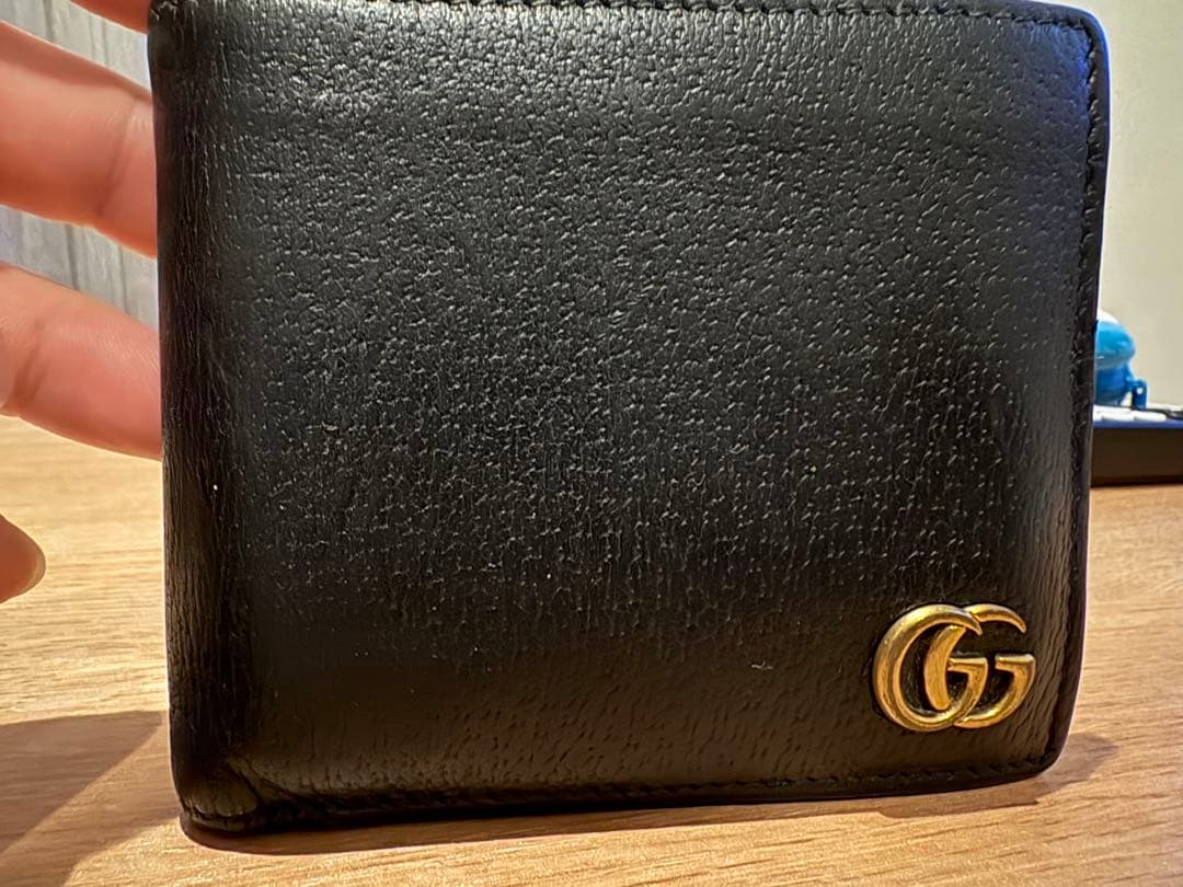 GGロゴ 二つ折り財布 黒