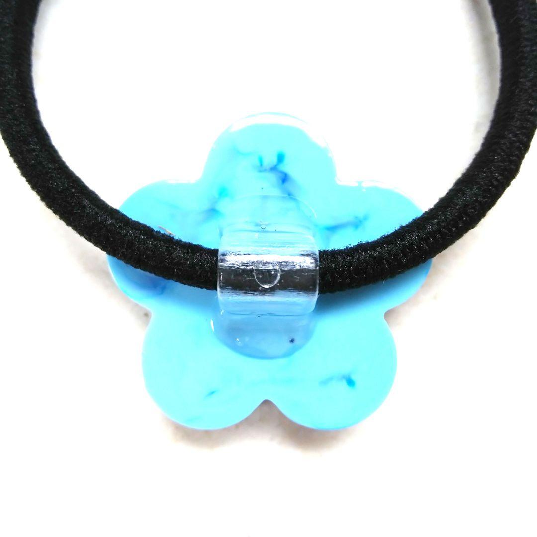 ヘアゴム レジン カラフル海がめさん かすみ草と貝殻