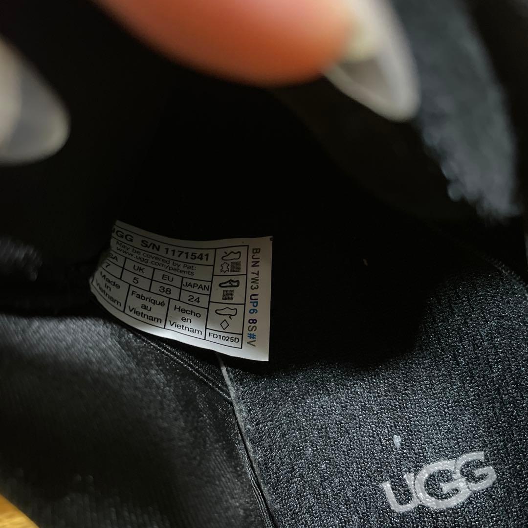 UGG　厚底スニーカー　アストロメル　Astromel　サイズ24 ブラック