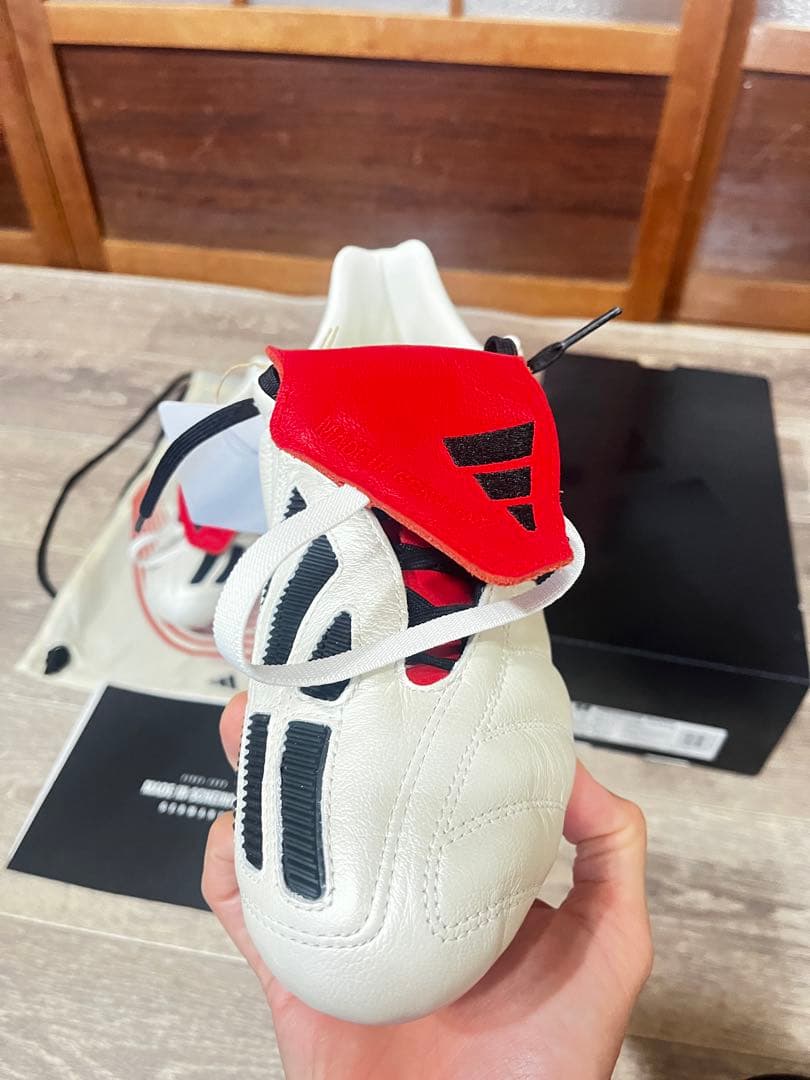 アディダスプレデター マニア FG 27cm Predaror Mania