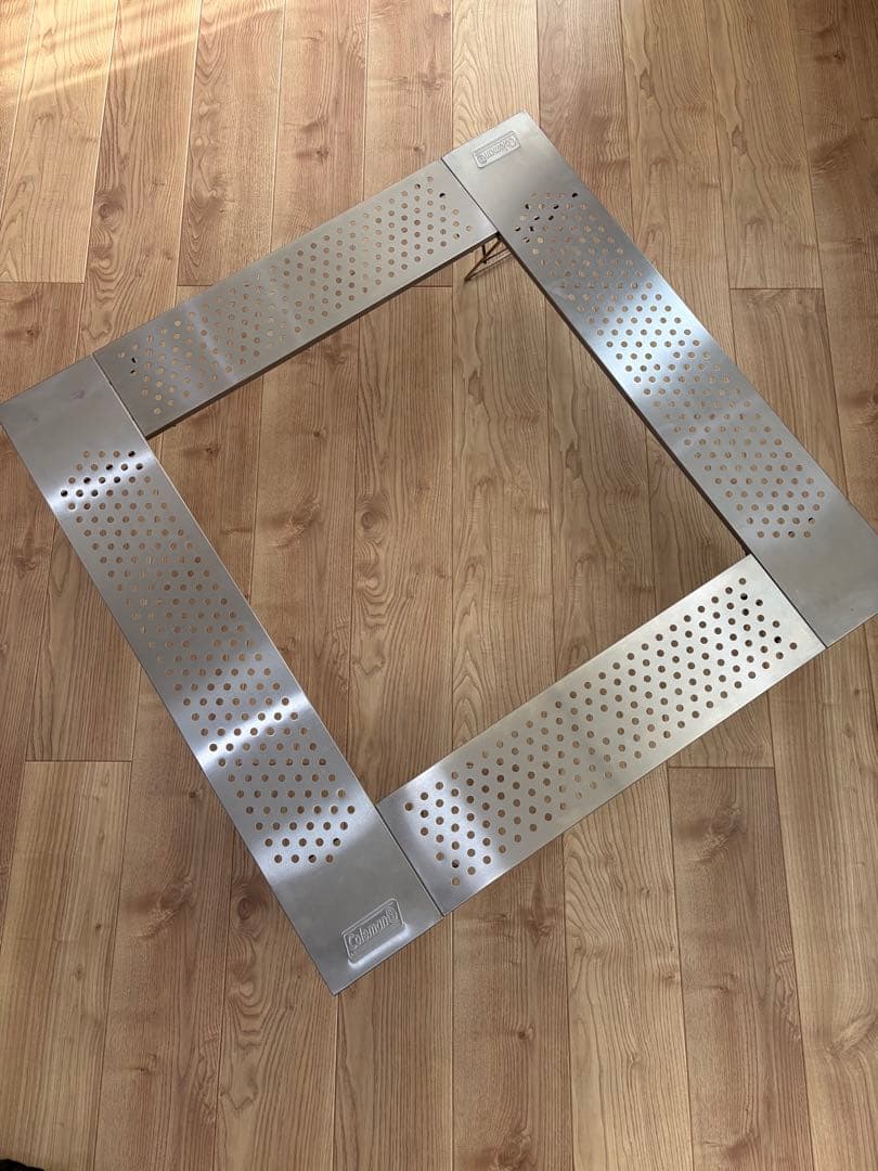 ファイヤープレイステーブル　コールマン