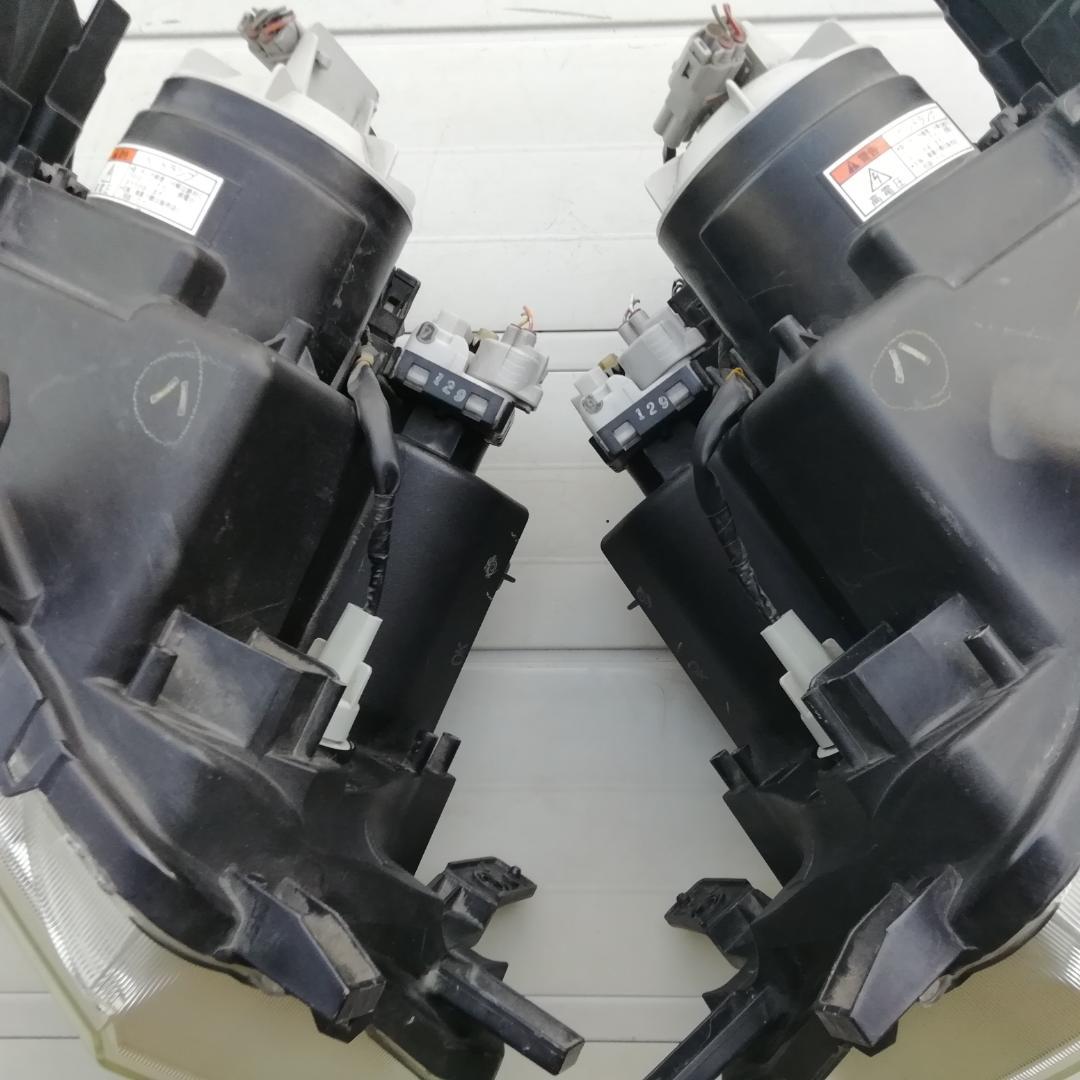 MH23S　ワゴンR 　スティングレー　HIDヘッドライト 左右　刻印ハ