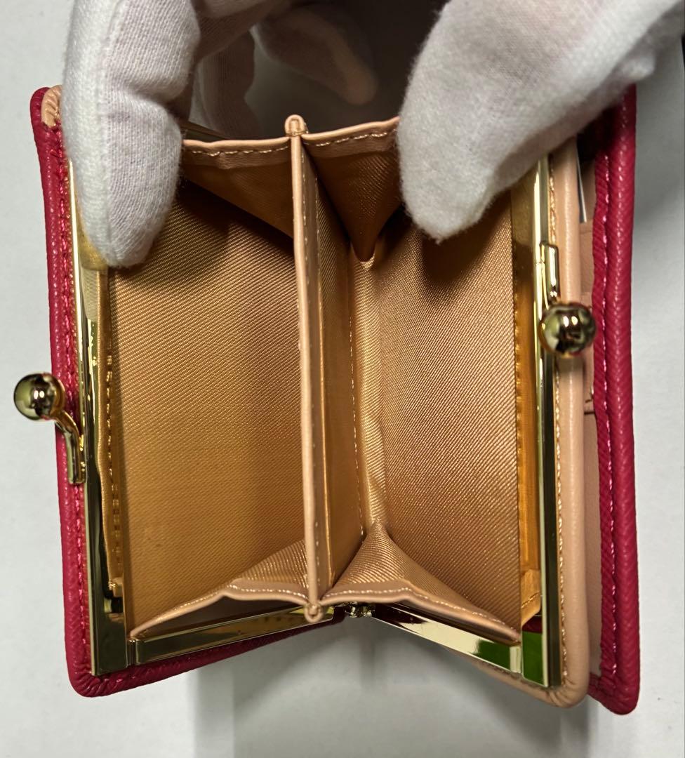 オシャレ【新品】　Vivienne Westwood　二つ折り財布 ピンク