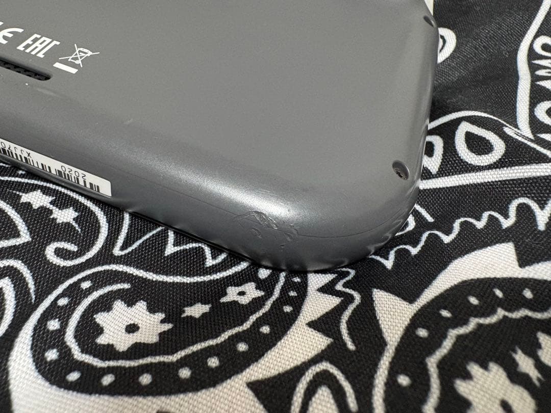 ニンテンドーSwitchrite モンハンライズ、SDカード、タイプCコード付き