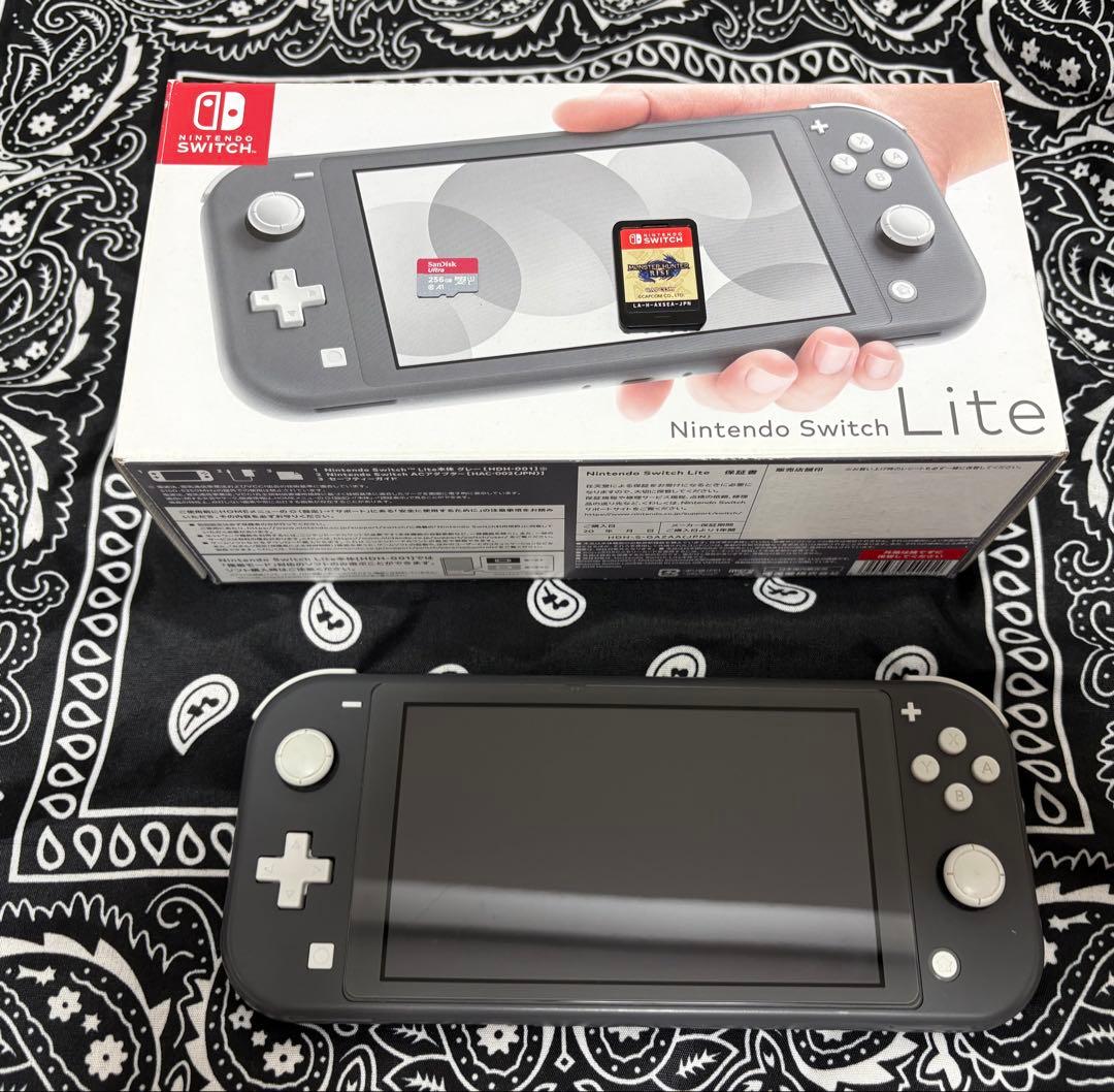 ニンテンドーSwitchrite モンハンライズ、SDカード、タイプCコード付き
