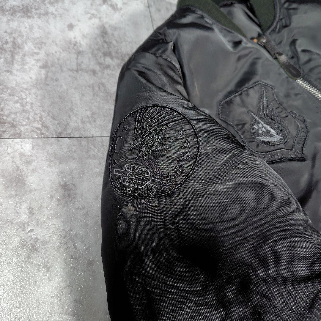 アルファインダストリーズ　パッチ付MA-1 フライトジャケット　リバーシブル　黒