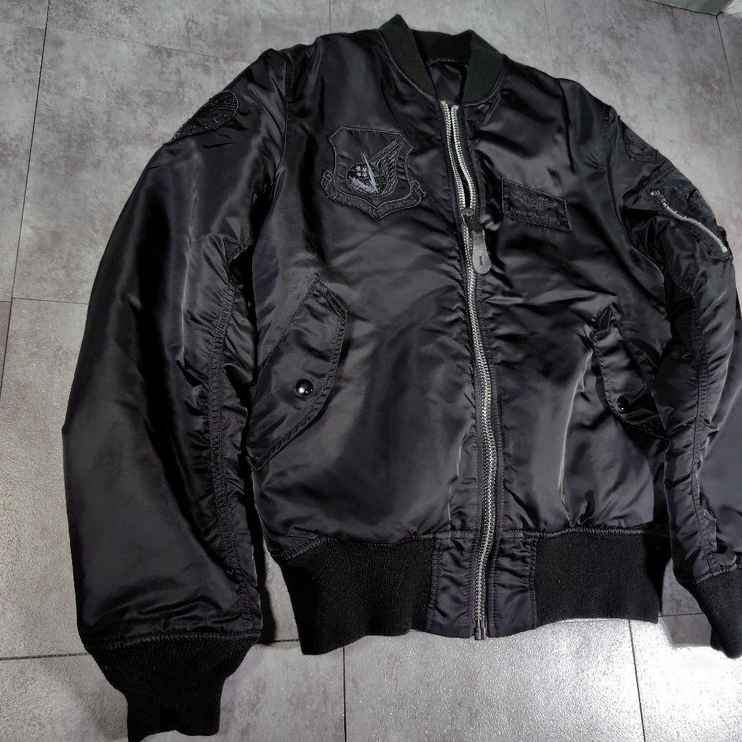 アルファインダストリーズ　パッチ付MA-1 フライトジャケット　リバーシブル　黒