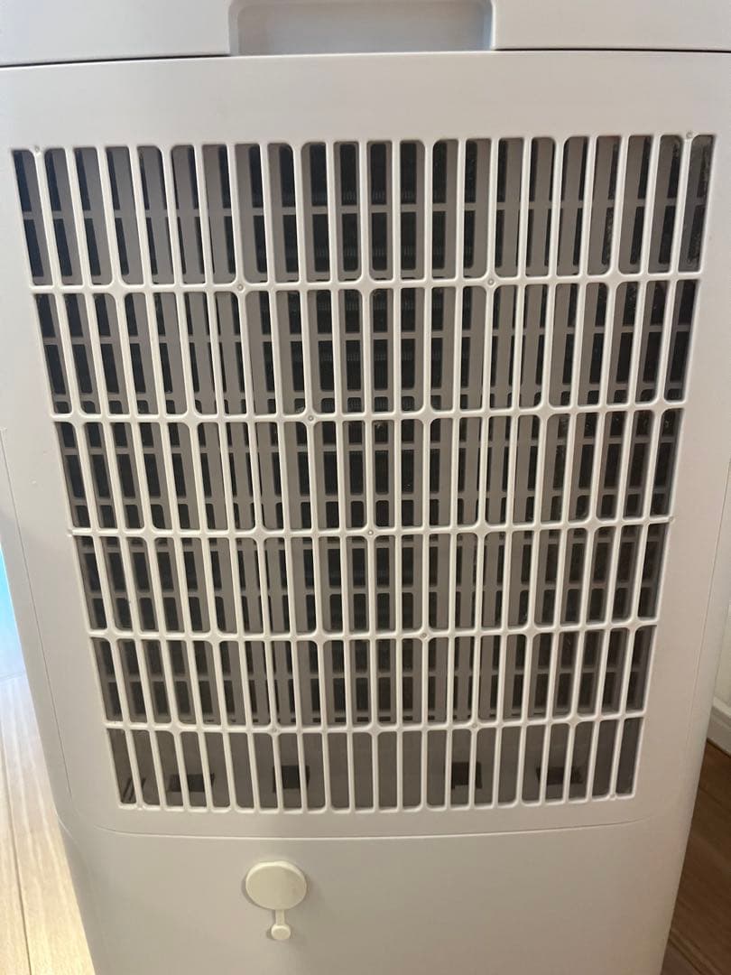 SHARP 除湿機 ホワイト