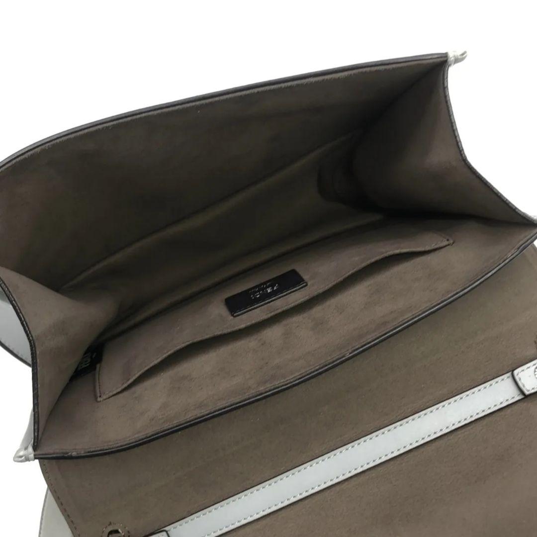 P*e様 FENDI キャナイ エフ ライトグレイ　2WAYバッグ