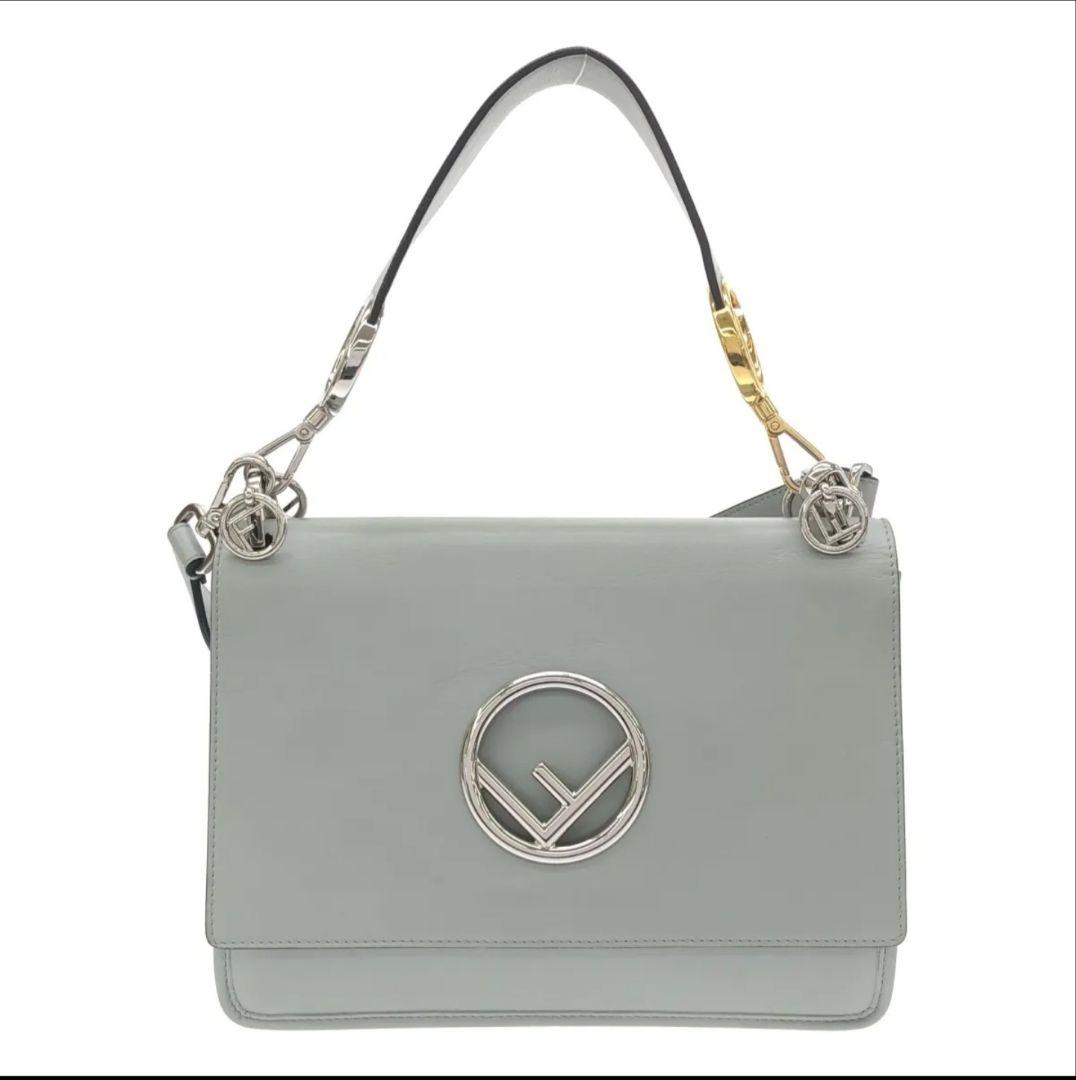 P*e様 FENDI キャナイ エフ ライトグレイ　2WAYバッグ