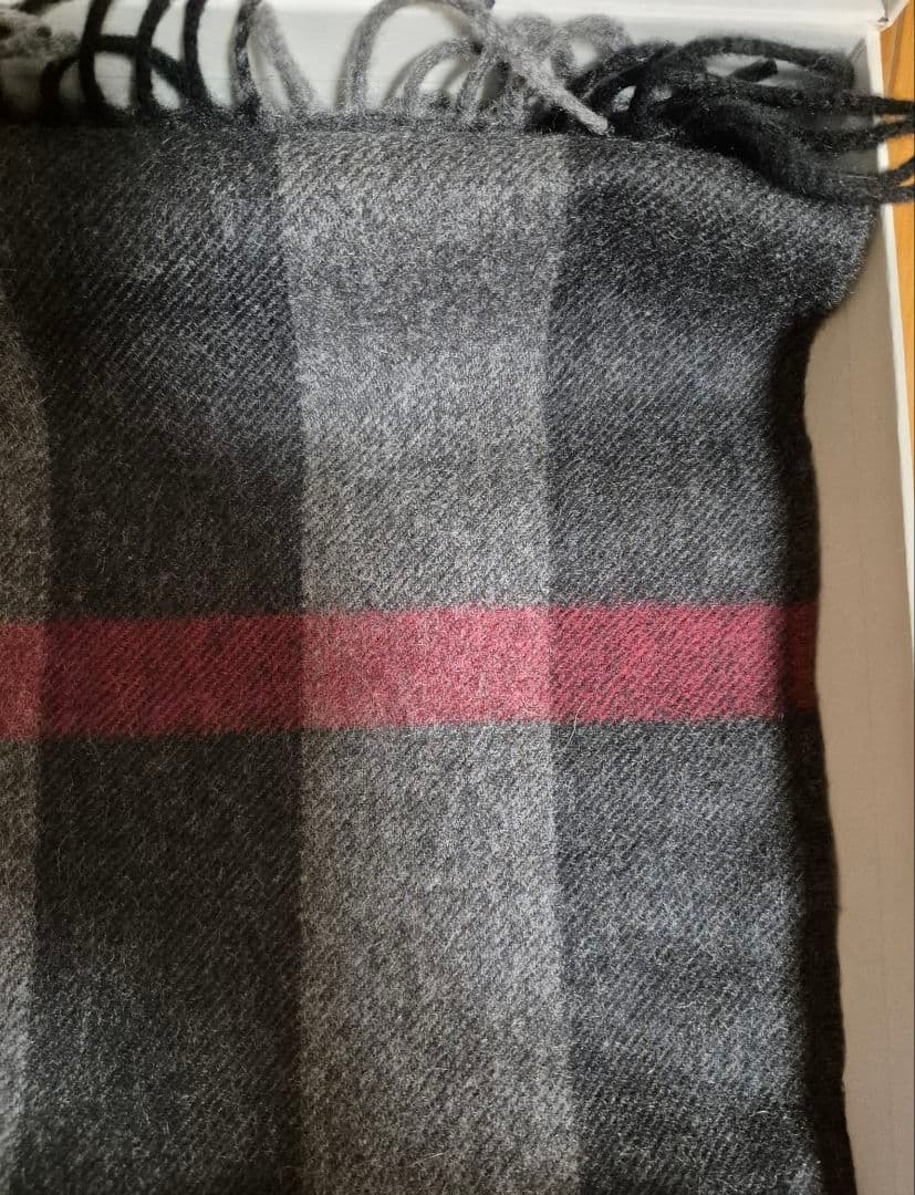 バーバリー 大判マフラー カシミヤ100% スコットランド製 未使用品