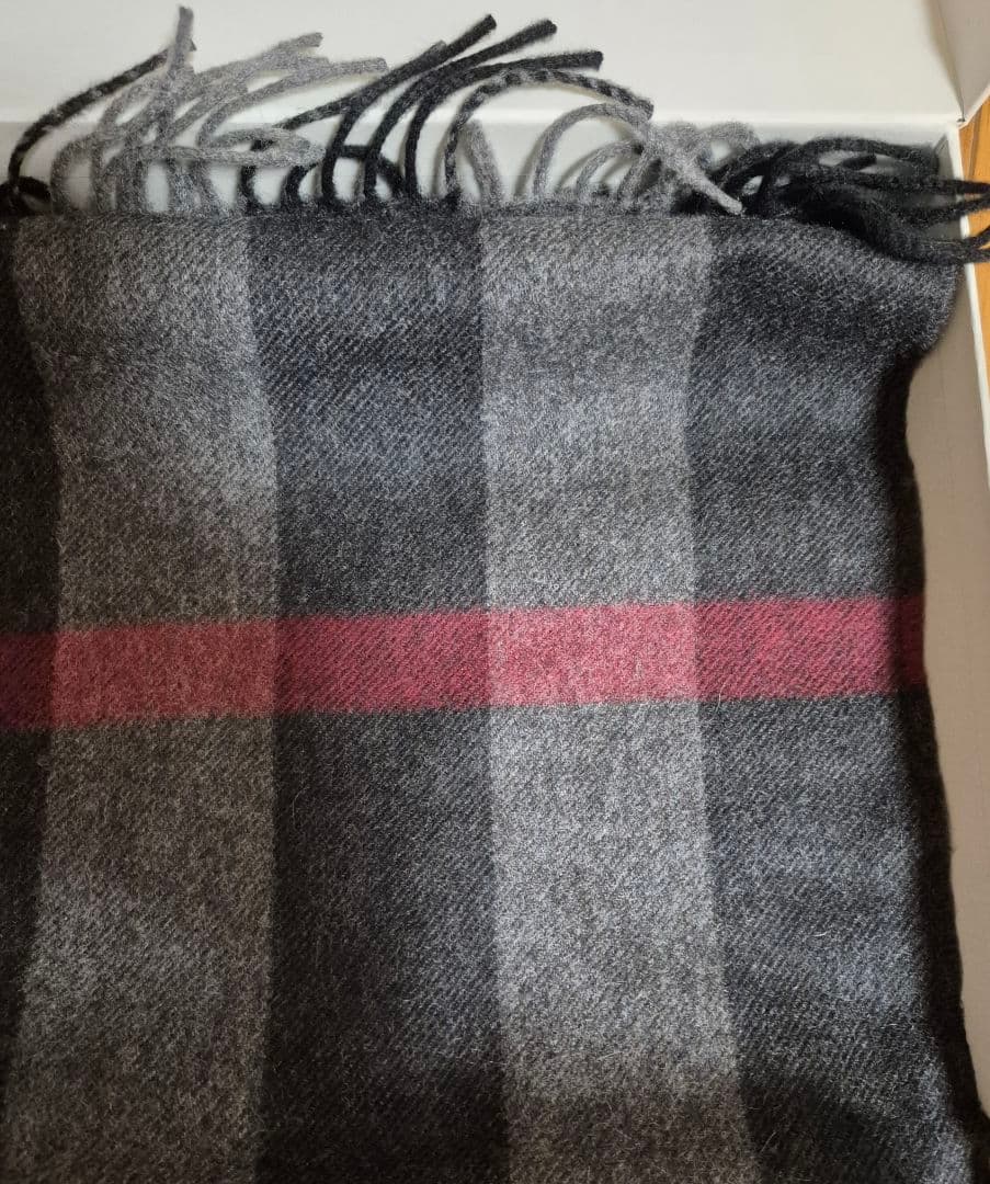 バーバリー 大判マフラー カシミヤ100% スコットランド製 未使用品