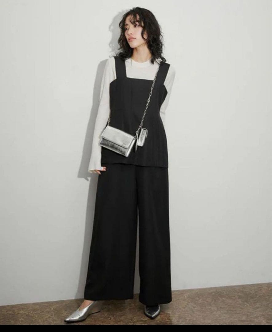 ブラック サロペット ワイドパンツ