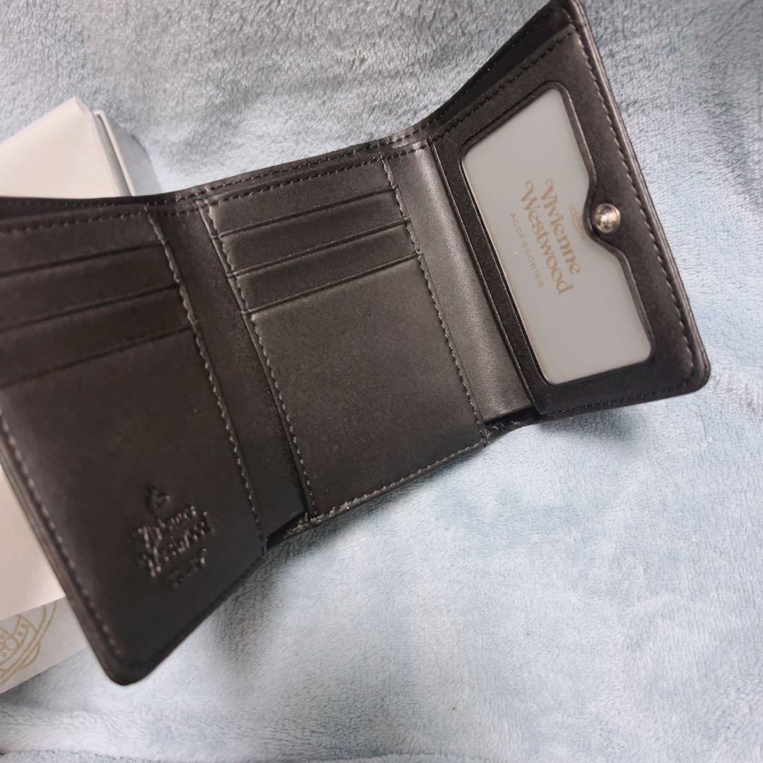 Vivienne Westwoodブラック三つ折り財布
