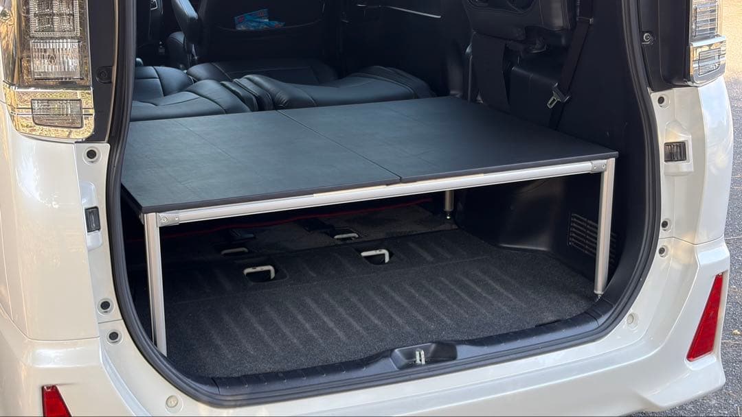 ８０ヴォクシー ノア　エスクァイアベッドキット　収納キット　合皮　アルミフレーム