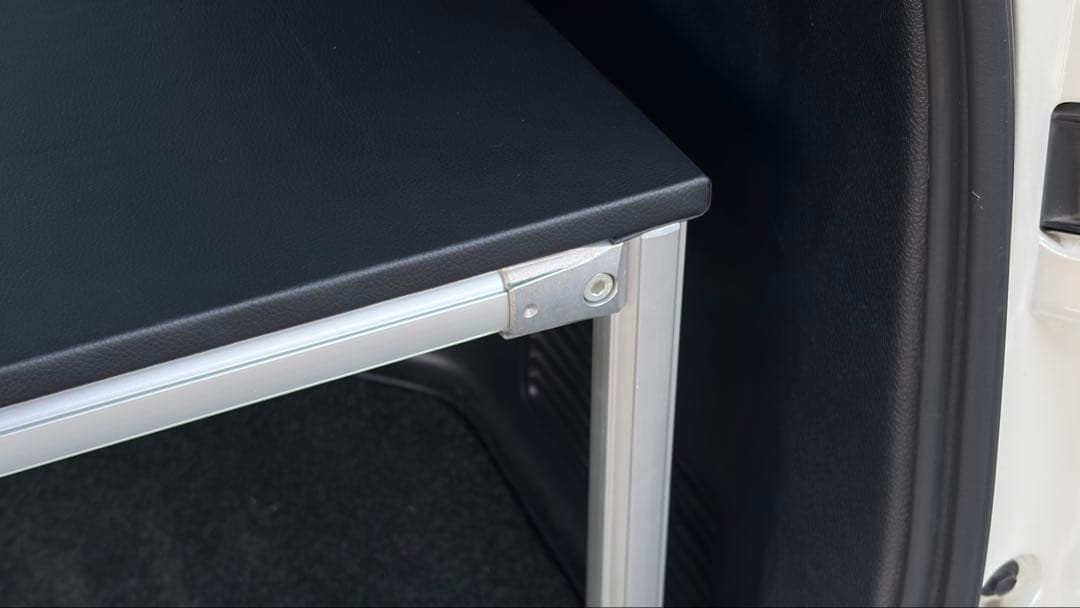 ８０ヴォクシー ノア　エスクァイアベッドキット　収納キット　合皮　アルミフレーム