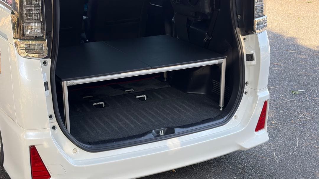 ８０ヴォクシー ノア　エスクァイアベッドキット　収納キット　合皮　アルミフレーム