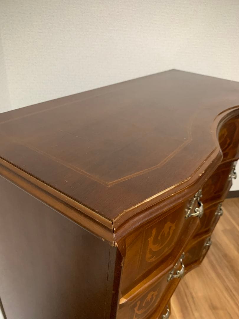 イタリア 4段チェスト 丸脚 象嵌 引き出し アンティーク調　収納　キャビネット