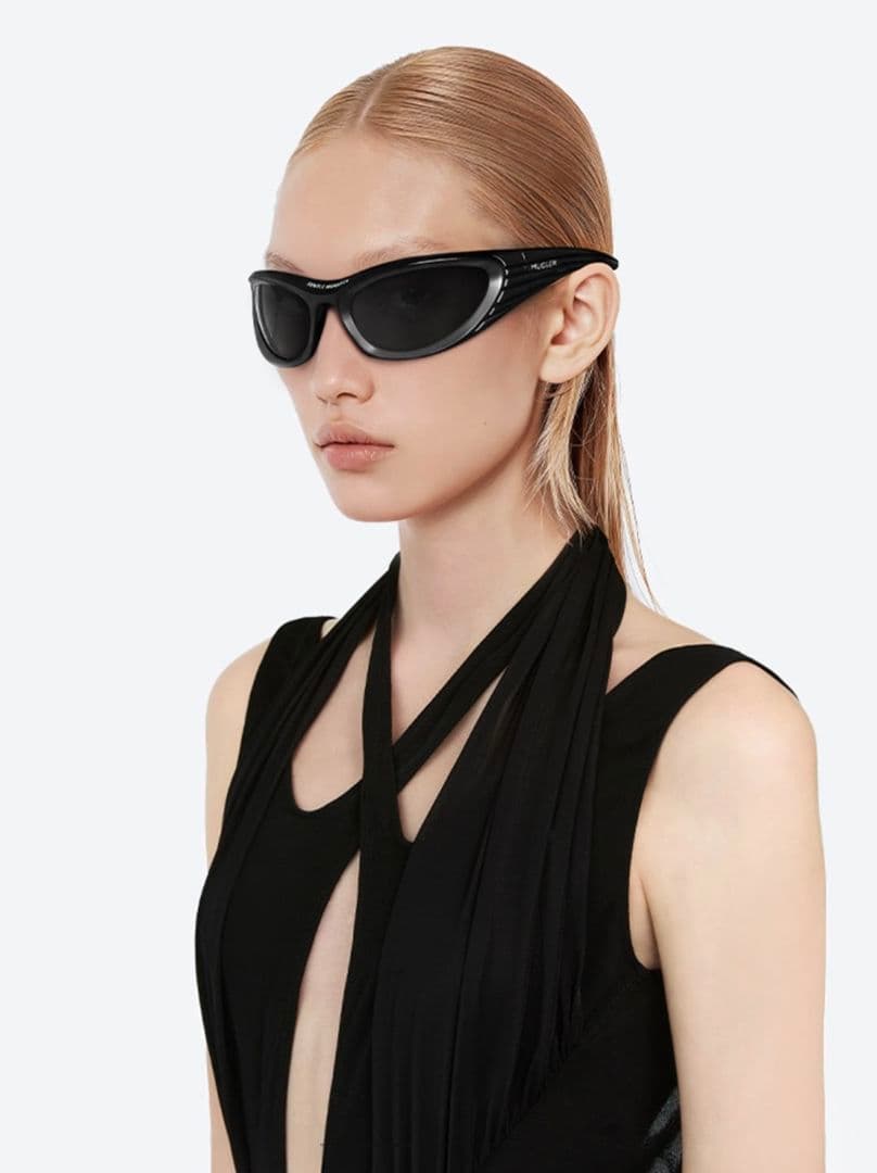 ​【極美品】GENTLE MONSTER × MUGLER SPIRAL 02