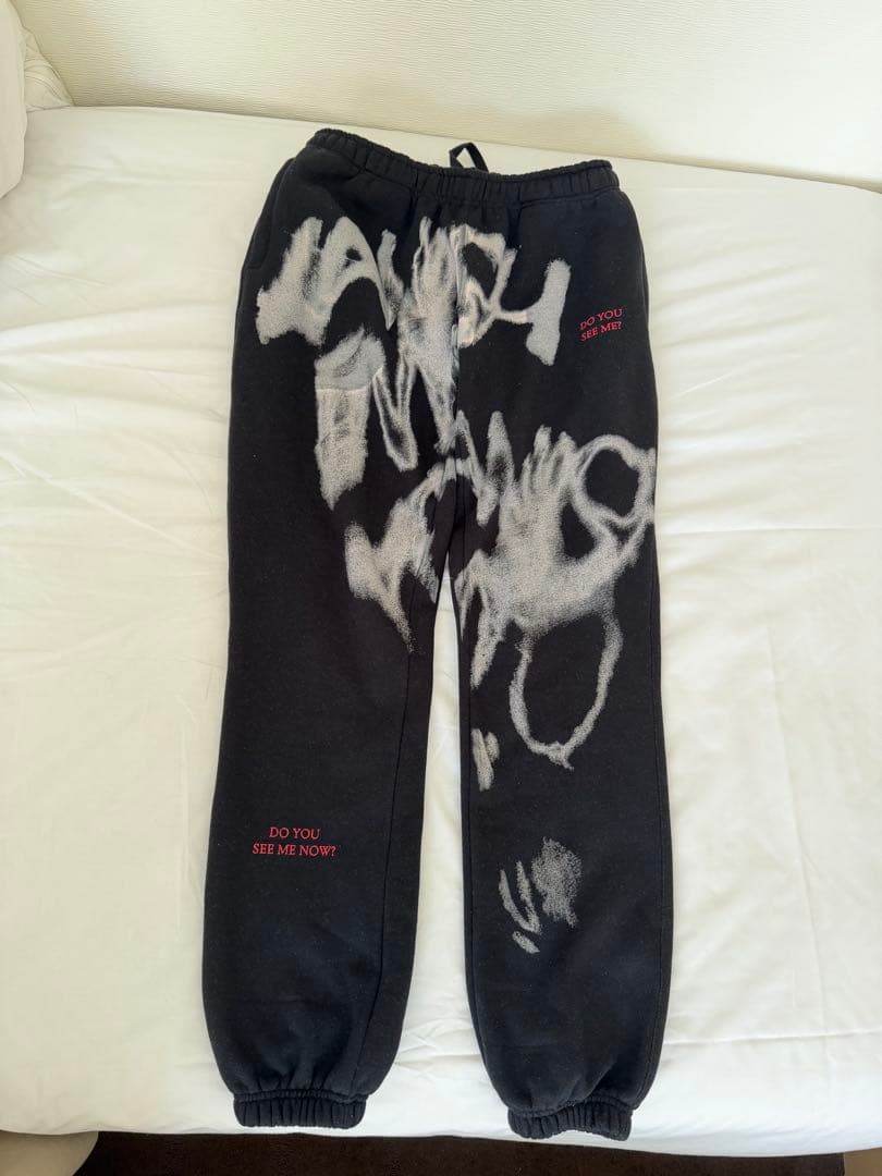 あ*ら様 (新品)レディーガガ VIPGOLD スウェットパンツXLライブグッズ