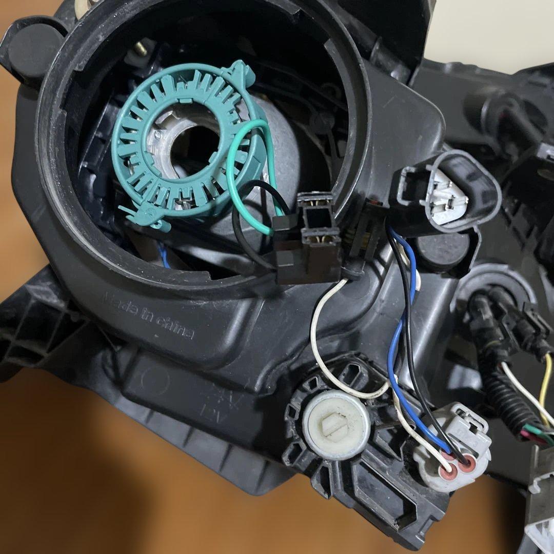 送料無料　オマケ付　VLAND 86 BRZ ヘッドライト ZN6 ZC6